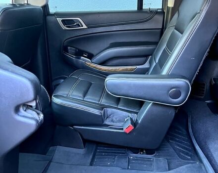 Черный ДжиЭмСи Юкон, объемом двигателя 6.2 л и пробегом 78 тыс. км за 70000 $, фото 7 на Automoto.ua