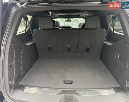 Черный ДжиЭмСи Юкон, объемом двигателя 6.16 л и пробегом 38 тыс. км за 89999 $, фото 42 на Automoto.ua