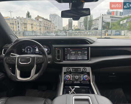 Черный ДжиЭмСи Юкон, объемом двигателя 6.16 л и пробегом 38 тыс. км за 89999 $, фото 23 на Automoto.ua