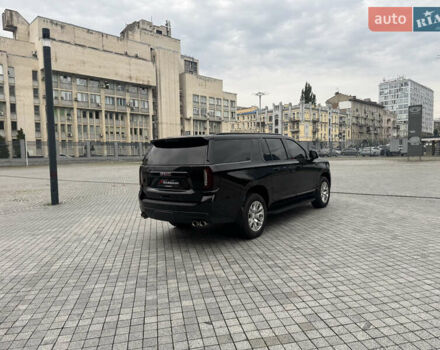 Черный ДжиЭмСи Юкон, объемом двигателя 6.16 л и пробегом 38 тыс. км за 89999 $, фото 6 на Automoto.ua