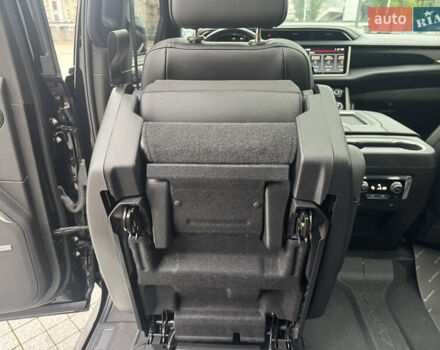 Черный ДжиЭмСи Юкон, объемом двигателя 6.16 л и пробегом 38 тыс. км за 89999 $, фото 32 на Automoto.ua