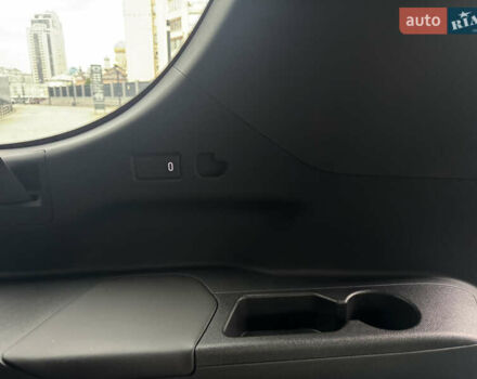 Черный ДжиЭмСи Юкон, объемом двигателя 6.16 л и пробегом 38 тыс. км за 89999 $, фото 34 на Automoto.ua