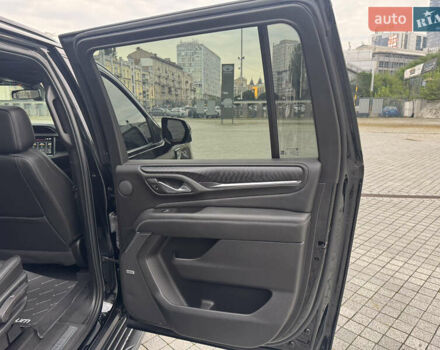 Черный ДжиЭмСи Юкон, объемом двигателя 6.16 л и пробегом 38 тыс. км за 89999 $, фото 38 на Automoto.ua