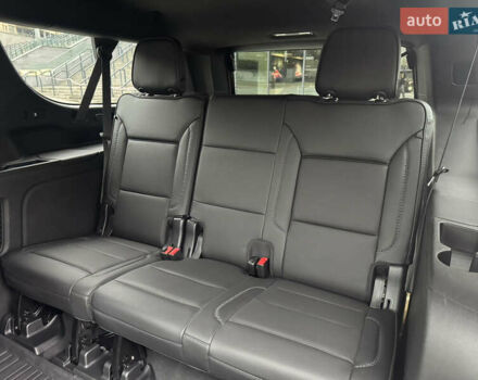 Черный ДжиЭмСи Юкон, объемом двигателя 6.16 л и пробегом 38 тыс. км за 89999 $, фото 31 на Automoto.ua