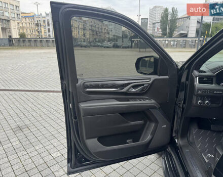 Черный ДжиЭмСи Юкон, объемом двигателя 6.16 л и пробегом 38 тыс. км за 89999 $, фото 14 на Automoto.ua