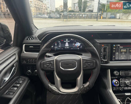 Черный ДжиЭмСи Юкон, объемом двигателя 6.16 л и пробегом 38 тыс. км за 89999 $, фото 22 на Automoto.ua