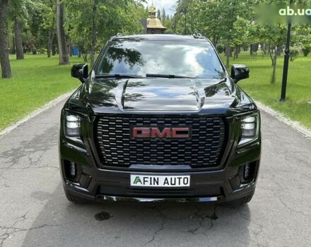 ДжиЭмСи Юкон, объемом двигателя 6.2 л и пробегом 33 тыс. км за 93000 $, фото 5 на Automoto.ua