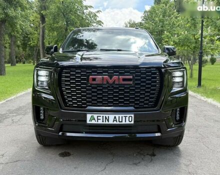 ДжиЭмСи Юкон, объемом двигателя 6.2 л и пробегом 33 тыс. км за 93000 $, фото 3 на Automoto.ua