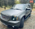 ДжиЭмСи Юкон 2006 в Ивано-Франковске на Automoto.ua Серый ДжиЭмСи Юкон, объемом двигателя 6.16 л и пробегом 236 тыс. км за 15000 $, фото 5 на Automoto.ua