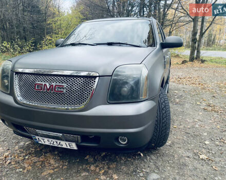 ДжиЭмСи Юкон 2006 в Ивано-Франковске на Automoto.ua Серый ДжиЭмСи Юкон, объемом двигателя 6.16 л и пробегом 236 тыс. км за 15000 $, фото 18 на Automoto.ua