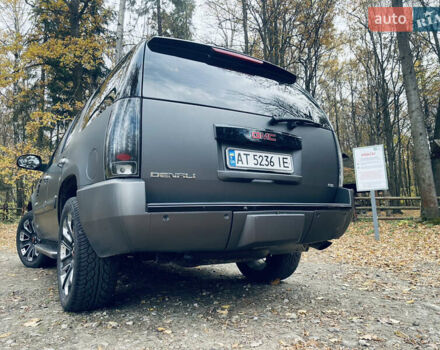 ДжиЭмСи Юкон 2006 в Ивано-Франковске на Automoto.ua Серый ДжиЭмСи Юкон, объемом двигателя 6.16 л и пробегом 236 тыс. км за 15000 $, фото 27 на Automoto.ua