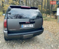 ДжиЭмСи Юкон 2006 в Ивано-Франковске на Automoto.ua Серый ДжиЭмСи Юкон, объемом двигателя 6.16 л и пробегом 236 тыс. км за 15000 $, фото 10 на Automoto.ua