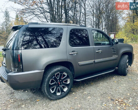 ДжиЭмСи Юкон 2006 в Ивано-Франковске на Automoto.ua Серый ДжиЭмСи Юкон, объемом двигателя 6.16 л и пробегом 236 тыс. км за 15000 $, фото 26 на Automoto.ua