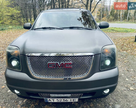 ДжиЭмСи Юкон 2006 в Ивано-Франковске на Automoto.ua Серый ДжиЭмСи Юкон, объемом двигателя 6.16 л и пробегом 236 тыс. км за 15000 $, фото 7 на Automoto.ua