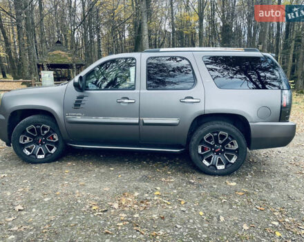 ДжиЭмСи Юкон 2006 в Ивано-Франковске на Automoto.ua Серый ДжиЭмСи Юкон, объемом двигателя 6.16 л и пробегом 236 тыс. км за 15000 $, фото 28 на Automoto.ua