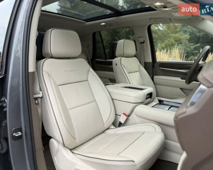 Сірий ДжіЕмСі Yukon, об'ємом двигуна 6.16 л та пробігом 30 тис. км за 83500 $, фото 90 на Automoto.ua