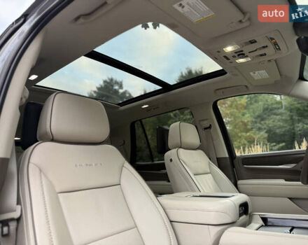 Сірий ДжіЕмСі Yukon, об'ємом двигуна 6.16 л та пробігом 30 тис. км за 83500 $, фото 91 на Automoto.ua