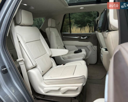 Сірий ДжіЕмСі Yukon, об'ємом двигуна 6.16 л та пробігом 30 тис. км за 83500 $, фото 83 на Automoto.ua