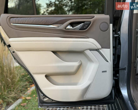 Сірий ДжіЕмСі Yukon, об'ємом двигуна 6.16 л та пробігом 30 тис. км за 83500 $, фото 60 на Automoto.ua