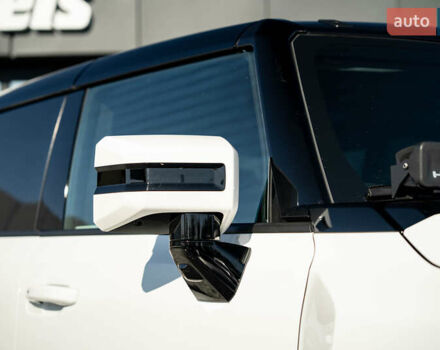 Белый ДжиЭмСи Hummer EV, объемом двигателя 0 л и пробегом 20 тыс. км за 107900 $, фото 19 на Automoto.ua