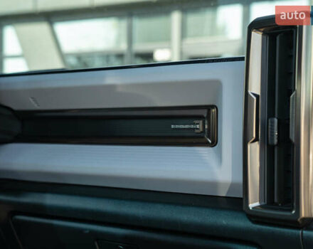 Белый ДжиЭмСи Hummer EV, объемом двигателя 0 л и пробегом 20 тыс. км за 107900 $, фото 55 на Automoto.ua