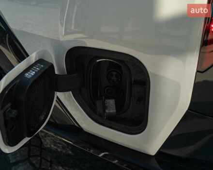 ДжіЕмСі Hummer EV 2023 у Чернівцях на Automoto.ua Білий ДжіЕмСі Hummer EV, об'ємом двигуна 0 л та пробігом 20 тис. км за 107900 $, фото 30 на Automoto.ua