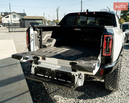 Белый ДжиЭмСи Hummer EV, объемом двигателя 0 л и пробегом 20 тыс. км за 107900 $, фото 10 на Automoto.ua