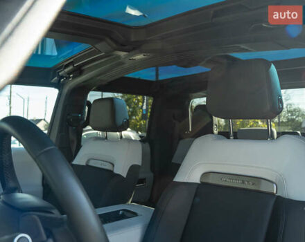 Белый ДжиЭмСи Hummer EV, объемом двигателя 0 л и пробегом 20 тыс. км за 107900 $, фото 59 на Automoto.ua