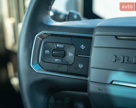 ДжіЕмСі Hummer EV 2023 у Чернівцях на Automoto.ua Білий ДжіЕмСі Hummer EV, об'ємом двигуна 0 л та пробігом 20 тис. км за 107900 $, фото 41 на Automoto.ua