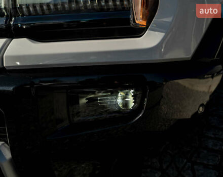 Белый ДжиЭмСи Hummer EV, объемом двигателя 0 л и пробегом 20 тыс. км за 107900 $, фото 23 на Automoto.ua