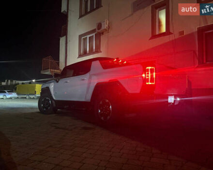 Білий ДжіЕмСі Hummer EV, об'ємом двигуна 0 л та пробігом 43 тис. км за 107250 $, фото 12 на Automoto.ua