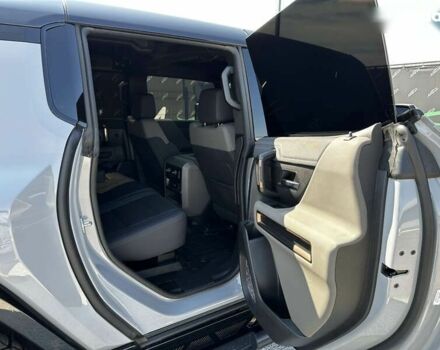 ДжіЕмСі Hummer EV, об'ємом двигуна 0 л та пробігом 8 тис. км за 95000 $, фото 19 на Automoto.ua