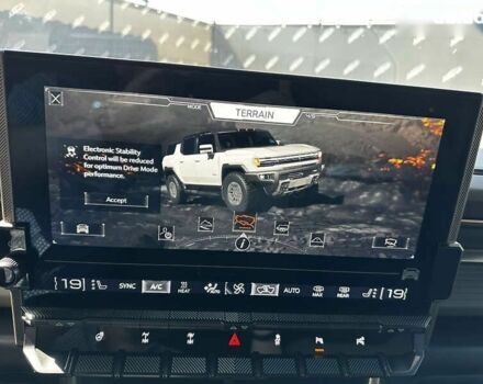 ДжіЕмСі Hummer EV, об'ємом двигуна 0 л та пробігом 8 тис. км за 95000 $, фото 13 на Automoto.ua