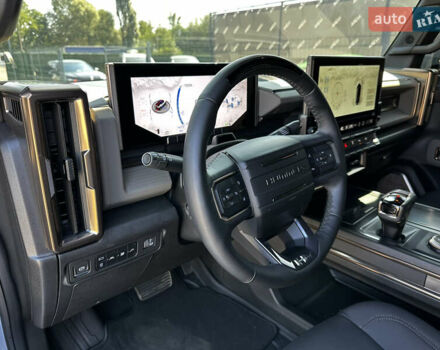 Серый ДжиЭмСи Hummer EV, объемом двигателя 0 л и пробегом 7 тыс. км за 99000 $, фото 40 на Automoto.ua