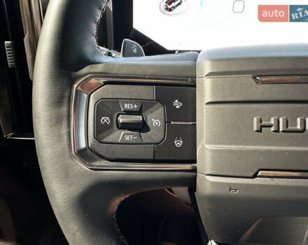 Серый ДжиЭмСи Hummer EV, объемом двигателя 0 л и пробегом 7 тыс. км за 99000 $, фото 28 на Automoto.ua