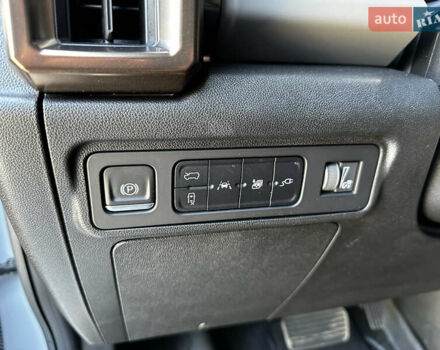 Серый ДжиЭмСи Hummer EV, объемом двигателя 0 л и пробегом 7 тыс. км за 99000 $, фото 48 на Automoto.ua