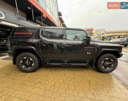 Черный ДжиЭмСи Hummer EV SUV, объемом двигателя 0 л и пробегом 11 тыс. км за 103900 $, фото 8 на Automoto.ua