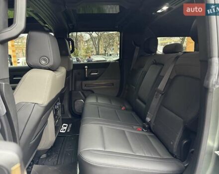 Зеленый ДжиЭмСи Hummer EV SUV, объемом двигателя 0 л и пробегом 4 тыс. км за 145000 $, фото 39 на Automoto.ua
