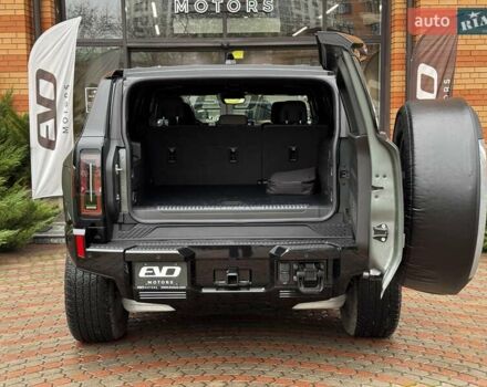 Зеленый ДжиЭмСи Hummer EV SUV, объемом двигателя 0 л и пробегом 4 тыс. км за 145000 $, фото 9 на Automoto.ua