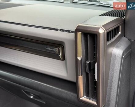 Зеленый ДжиЭмСи Hummer EV SUV, объемом двигателя 0 л и пробегом 4 тыс. км за 145000 $, фото 31 на Automoto.ua