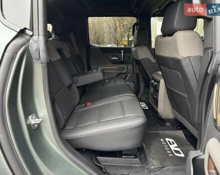 Зеленый ДжиЭмСи Hummer EV SUV, объемом двигателя 0 л и пробегом 4 тыс. км за 145000 $, фото 41 на Automoto.ua