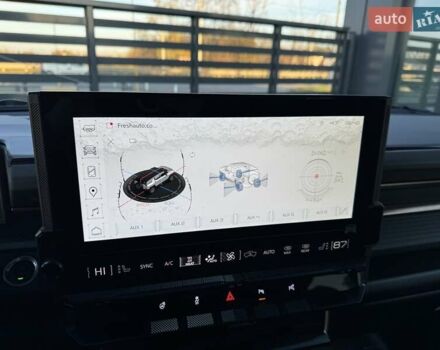 Зеленый ДжиЭмСи Hummer EV SUV, объемом двигателя 0 л и пробегом 10 тыс. км за 95900 $, фото 24 на Automoto.ua