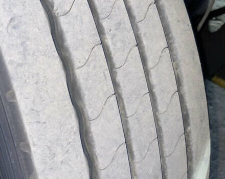 Зеленый ГалАЗ 3207, объемом двигателя 4.7 л и пробегом 370 тыс. км за 4500 $, фото 10 на Automoto.ua