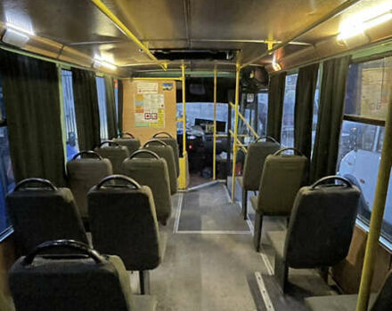 Зеленый ГалАЗ 3207, объемом двигателя 4.7 л и пробегом 370 тыс. км за 4500 $, фото 8 на Automoto.ua