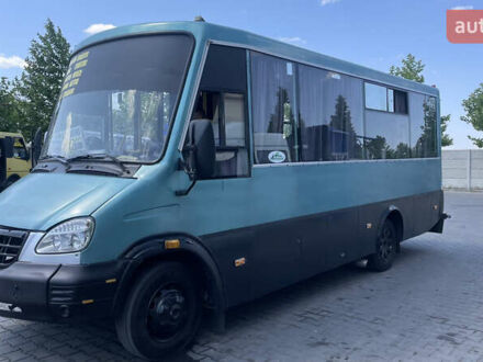 Зеленый ГалАЗ 3207, объемом двигателя 4.7 л и пробегом 370 тыс. км за 4500 $, фото 1 на Automoto.ua