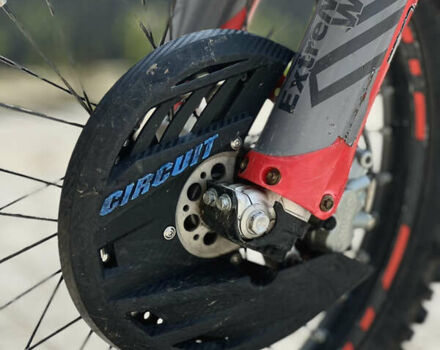 Червоний Гас гас EC 300, об'ємом двигуна 0.3 л та пробігом 295 тис. км за 7500 $, фото 3 на Automoto.ua