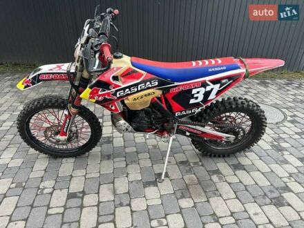 Гас гас EC 300 2019 у Києві на Automoto.ua Червоний Гас гас EC 300, об'ємом двигуна 0.3 л та пробігом 6 тис. км за 4500 $, фото 1 на Automoto.ua