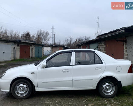 Белый Джили ЦК-2, объемом двигателя 1.5 л и пробегом 71 тыс. км за 2999 $, фото 1 на Automoto.ua