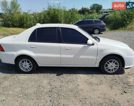 Білий Джилі ЦК-2, об'ємом двигуна 1.5 л та пробігом 85 тис. км за 2100 $, фото 2 на Automoto.ua