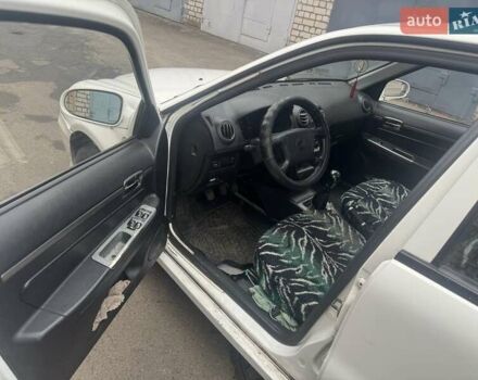 Белый Джили ЦК-2, объемом двигателя 1.5 л и пробегом 104 тыс. км за 2650 $, фото 5 на Automoto.ua